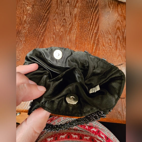 Hand Beaded Mini Purse - Picture 7 of 15